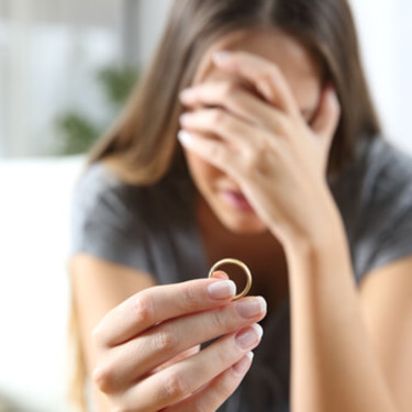 好きな人が忘れられない？好きな人を忘れる方法9選！【失恋・片思い】