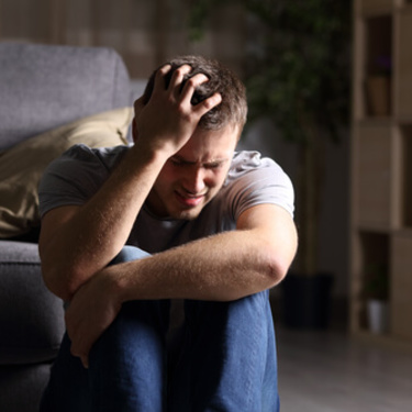 デートを彼女にドタキャンされた時の男性の心理・行動とは？