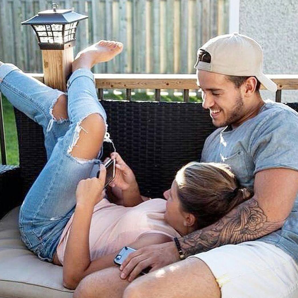 彼氏をキュンとさせる方法21選！恋人をキュンキュンさせる言葉やしぐさ♡のイメージ