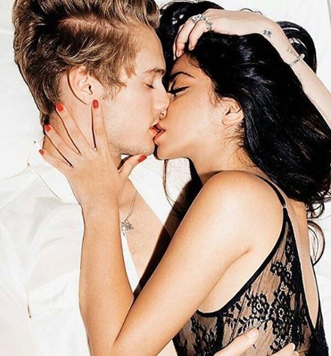 フレンチキスの本当の意味は軽いキスじゃなくてディープキスだった?のイメージ