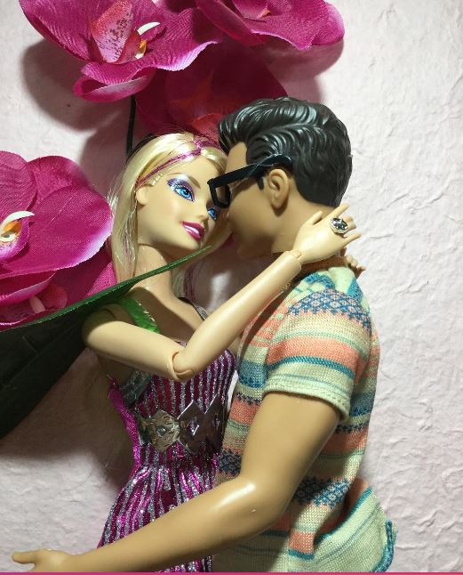 キスの構図イラストがツイッターで流行ってる！女子憧れの構図って？ | Lovely[ラブリー]のイメージ