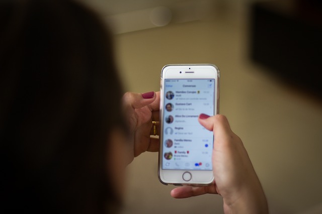 彼氏との連絡頻度の理想は？LINEはどのくらいすべき？ | Lovely[ラブリー]のイメージ