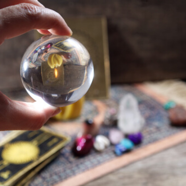 5月の誕生石エメラルドの意味は？【パワーストーン】