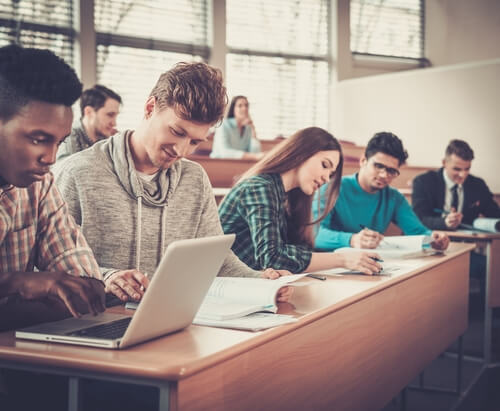 探究心の意味と使い方とは？探究心が強い人の特徴と自己PR例文も！ | Lovely[ラブリー]のイメージ