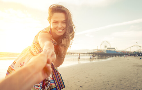 奥ゆかしい女性の特徴9選！男性はどんな奥ゆかしさを女性に求めてる？ | Lovely[ラブリー]のイメージ