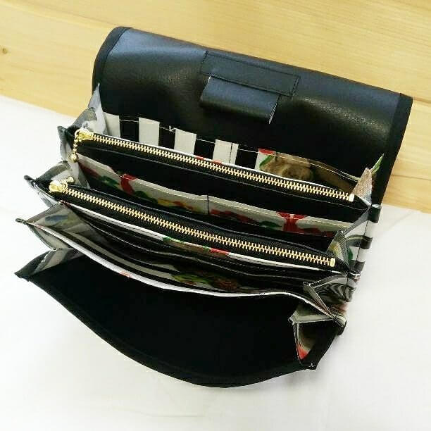 母子手帳ケース人気15選！ジャバラ式が使いやすい？ | Lovely[ラブリー]のイメージ