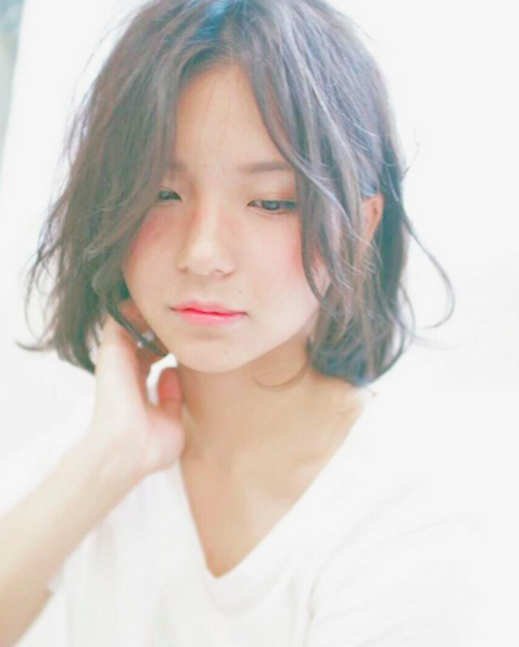 黒髪ボブの前髪なしスタイルが可愛い！【必見】 | Lovely[ラブリー]のイメージ