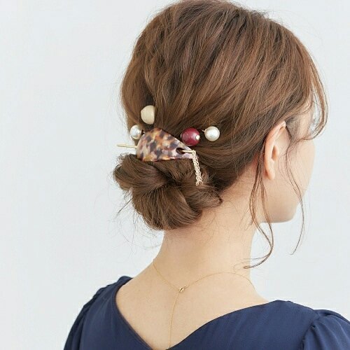 マジェステの使い方とおすすめヘアアレンジまとめ！【大人可愛い】 | Lovely[ラブリー]のイメージ