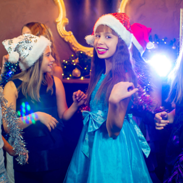 クリスマスカードの書き方とメッセージ文例まとめ！【恋人・子供】