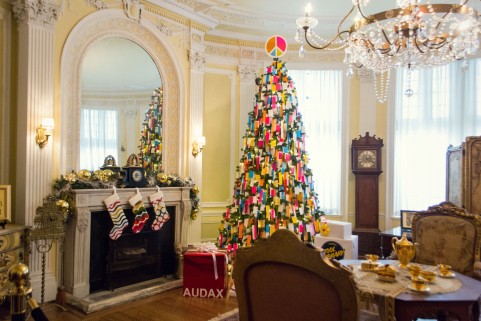 クリスマスプレゼントはいつ渡す？子供に渡す日と喜ぶ渡し方解説！のイメージ