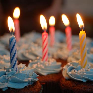 ローソンのクリスマスケーキ2022の予約方法や値段は？【大人気】