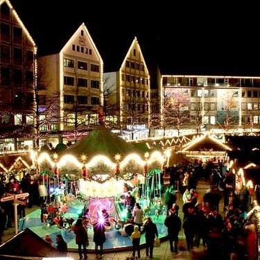 横浜赤レンガ倉庫のクリスマスマーケット2022！見どころは？