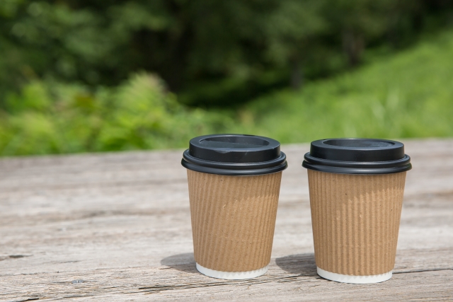 スタバ福袋2020の中身ネタバレと予約方法！購入の難易度高すぎ！ | Lovely[ラブリー]のイメージ