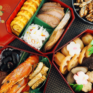 おせち料理の由来と意味とは？歴史も解説！