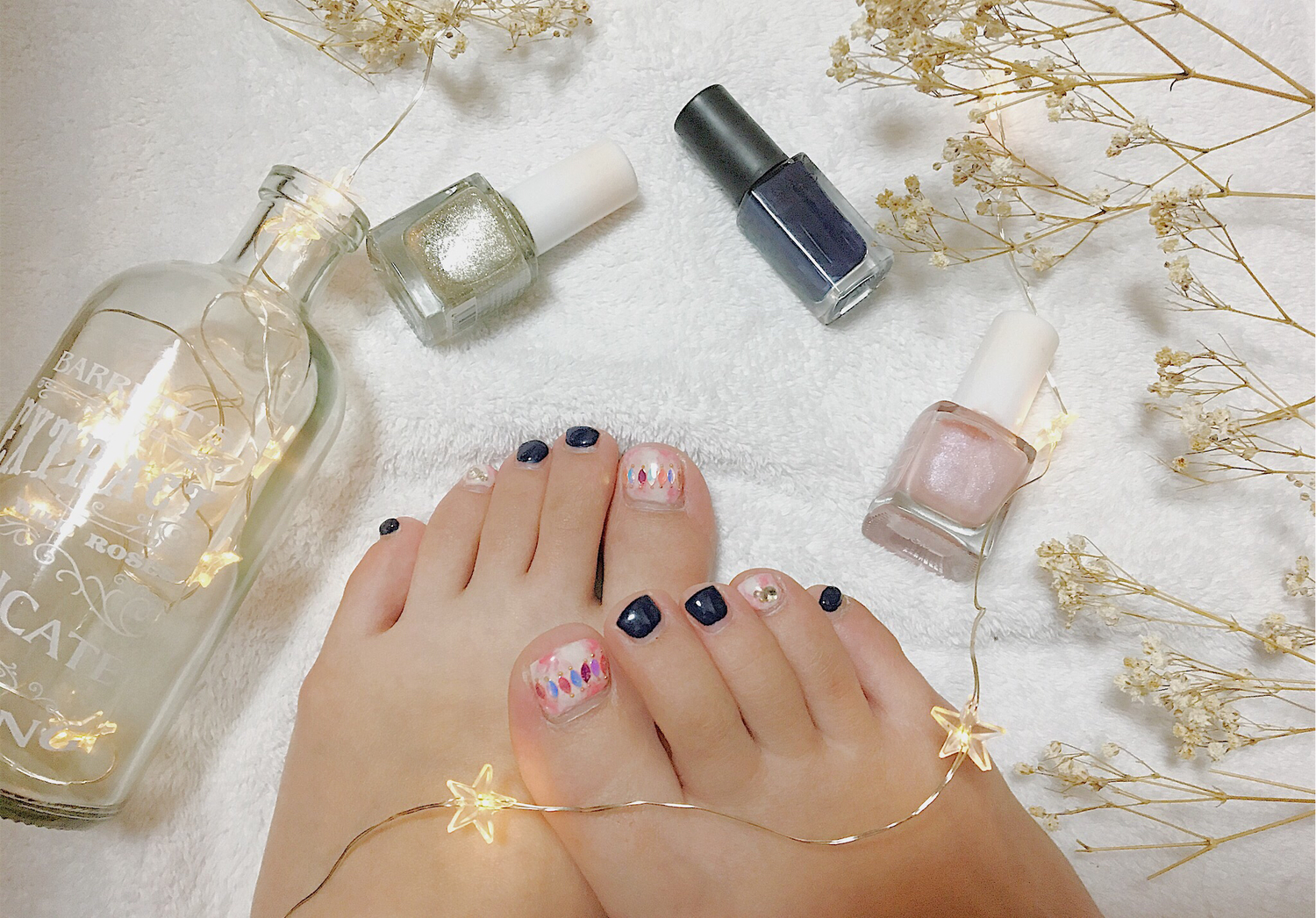 冬のフットネイル・ペディキュアデザイン集！【2018】 | Lovely[ラブリー]のイメージ