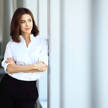 前髪ありミディアムのヘアスタイル・アレンジまとめ！【モテる】