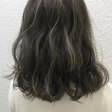 ロブヘアとは？前髪あり・なし別に髪型・ヘアスタイル紹介！