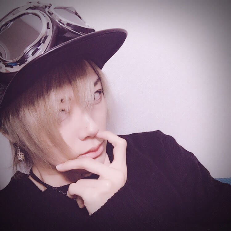 ルウトはすっぴん美人？本名・身長・カップは？腹筋がすごい？ | Lovely[ラブリー]のイメージ