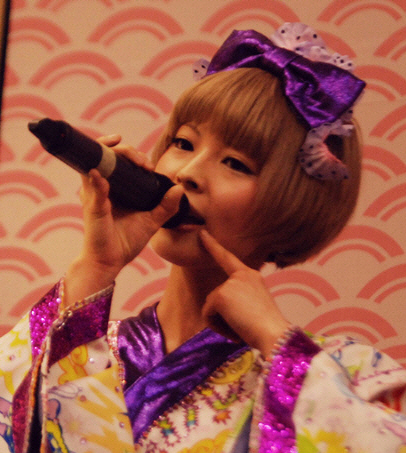 茶髪ボブのモテモテスタイルご紹介！ストレートからパーマまで！ | Lovely[ラブリー]のイメージ