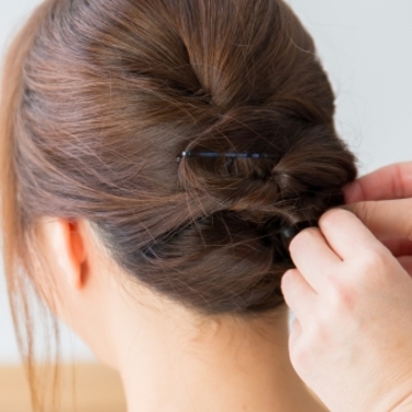 三つ編みポニーテールのやり方！簡単なのに可愛いヘアアレンジ！