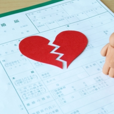 離婚式とは？どんな感じか詳細に解説します！