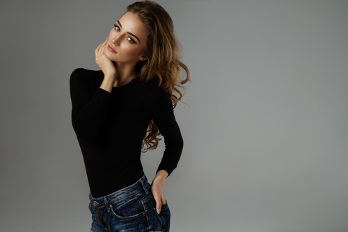 ユニクロのネックウォーマーの付け方は？前はどっちなの？ | Lovely[ラブリー]のイメージ