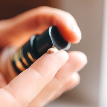 リキッドファンデーション×スポンジの使い方!おすすめスポンジもご紹介