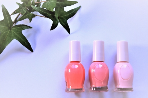 チークネイルのやり方は？セルフでもマニキュアで簡単にできる！ | Lovely[ラブリー]のイメージ