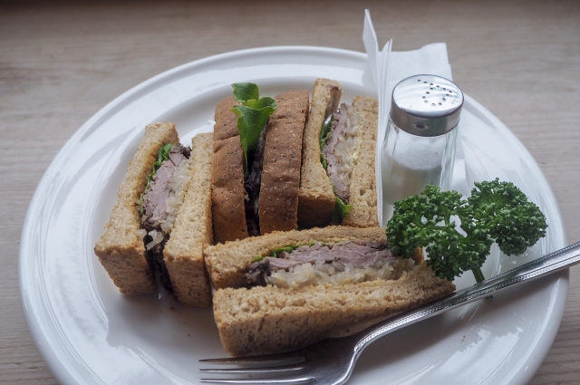 コストコのローストビーフサンドイッチが美味しい!いつまである?のイメージ