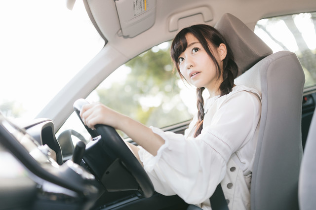 コンビニの駐車場を長時間使用するのは違法？罰金はとられる？ | Lovely[ラブリー]のイメージ