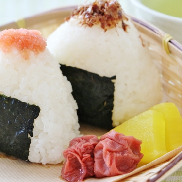 コンビニのおにぎりランキング40選！セブン・ローソン・ファミマ比較