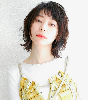 ウルフカットのやり方は？【ロング・ショート・マッシュ】女性編！ | Lovely[ラブリー]のイメージ