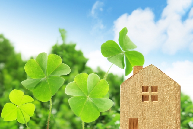 バッグ・リュックの収納アイデア70選！ニトリや無印ですっきり！ | Lovely[ラブリー]のイメージ