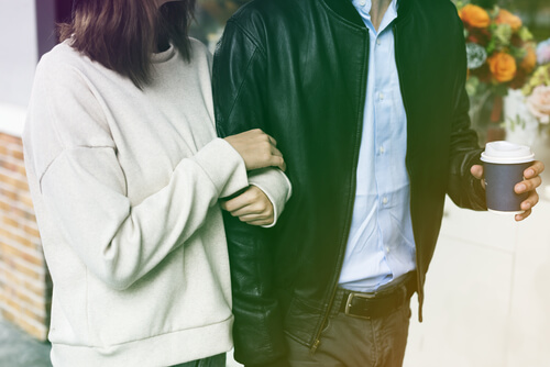 不倫関係の男女の実態は？不倫中のやり取りや関係の終わり方を調査！ | Lovely[ラブリー]のイメージ