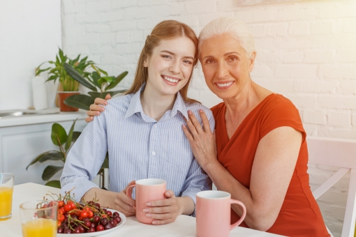 彼氏の実家に行くときのマナー。彼ママに好かれたいならココをcheck！ | Lovely[ラブリー]のイメージ