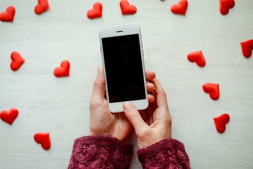 「会いたいLINE」テクで彼氏をきゅん♡とさせちゃおう | Lovely[ラブリー]のイメージ