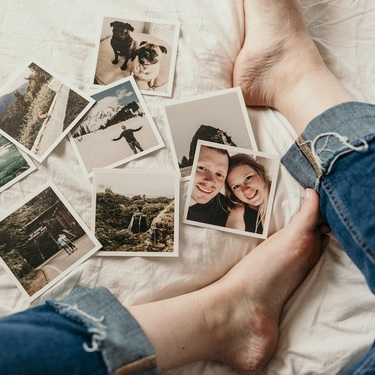 元カノの写真を捨てない男性心理って？見つけたらスマートに対応！