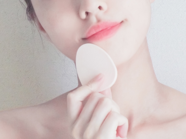 ツヤ肌を作り出すリキッドファンデーション23選｜肌悩み解消 | Lovely[ラブリー]のイメージ