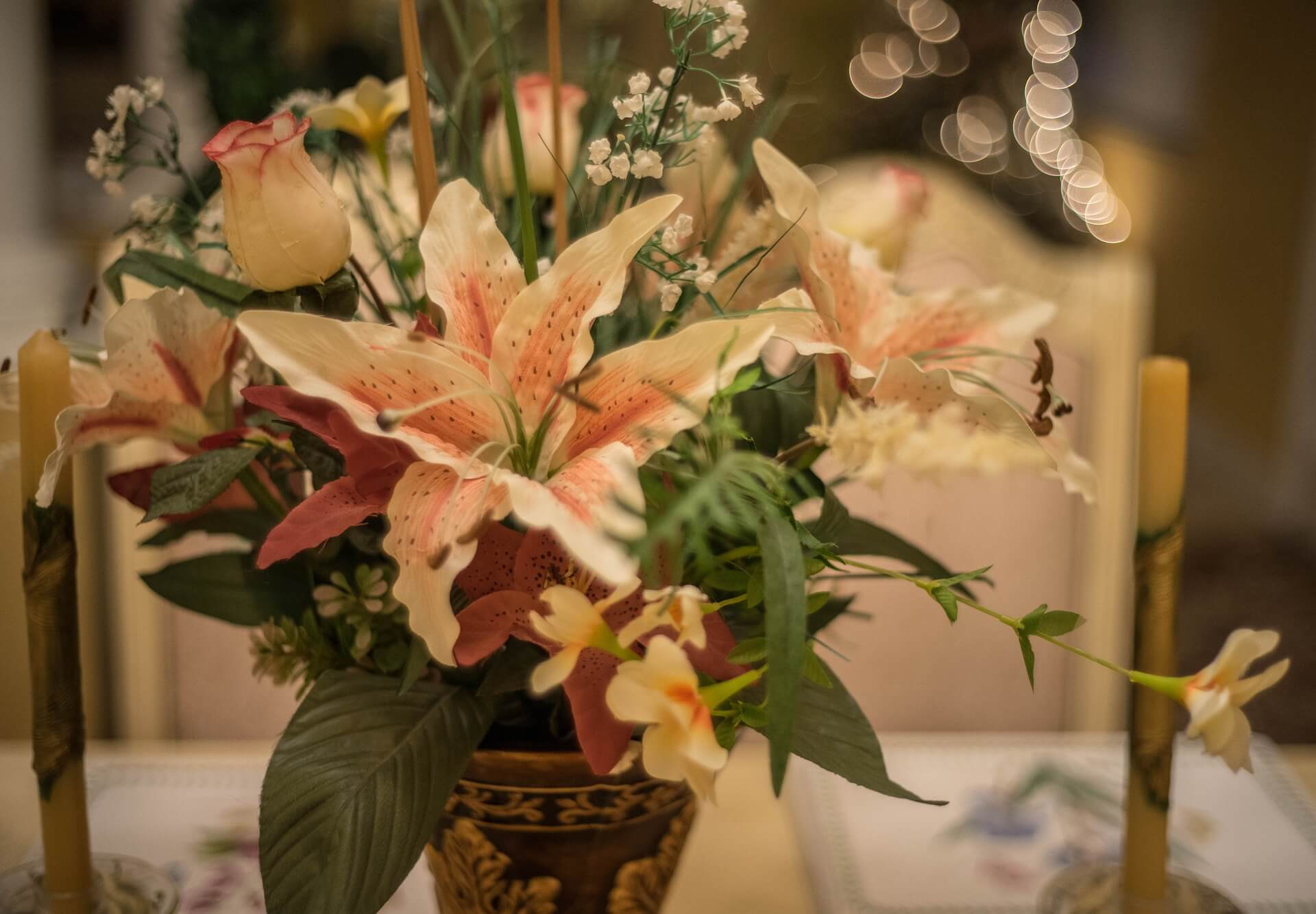 百合の花言葉は色や品種で違う！プレゼントで気を付けるポイントは？ | Lovely[ラブリー]のイメージ