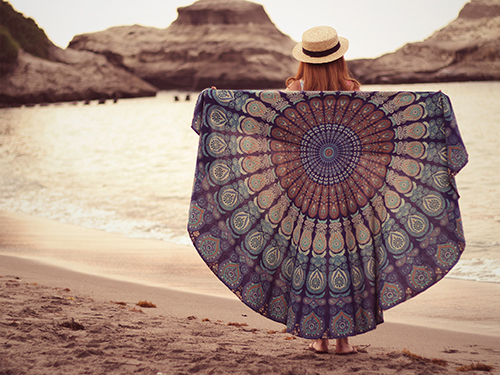 ベッキーのレアな水着画像！大人セクシーな最新インスタにも注目♡ | Lovely[ラブリー]のイメージ