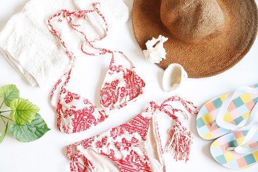 逢田梨香子の水着姿が美しい！大人気声優の美ボディを大公開♡ | Lovely[ラブリー]のイメージ