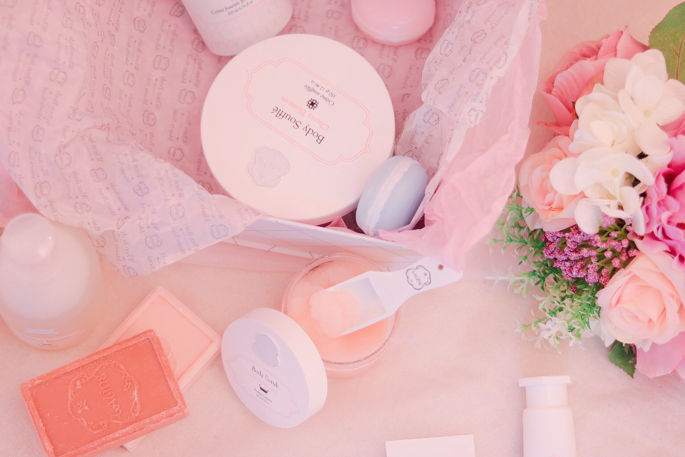 NMB吉田朱里のお手本アイドルメイク♡工程や愛用アイテムを解説！ | Lovely[ラブリー]のイメージ