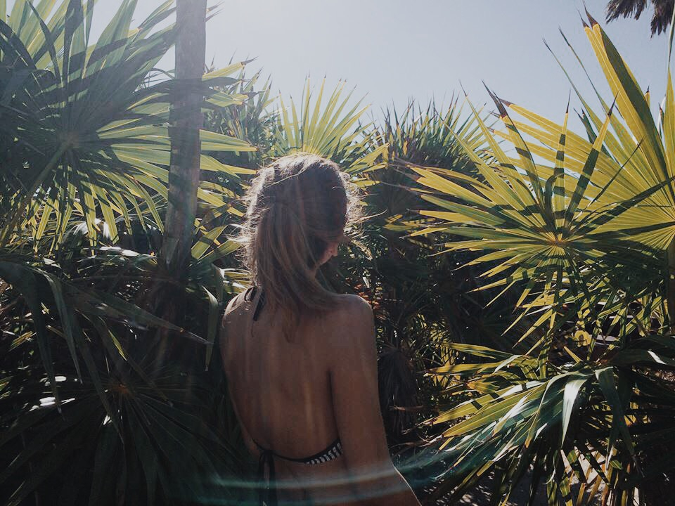 宇野実彩子の水着姿など50選♡肌もキレイで魅力的！ | Lovely[ラブリー]のイメージ