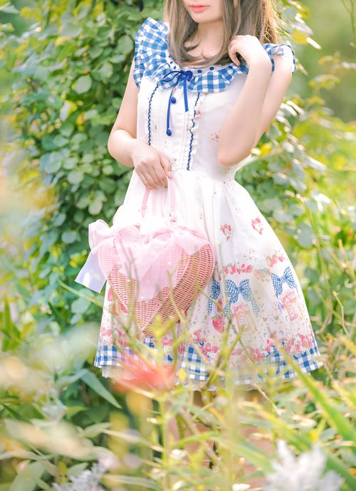 【63枚】北野日奈子のおっぱいは隠れ巨乳！胸のカップやエロカワ画像 | Lovely[ラブリー]のイメージ