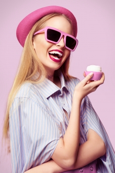 渡辺リサのJKおっぱいがみたい♡胸のカップや人気YouTuber画像11選 | Lovely[ラブリー]のイメージ