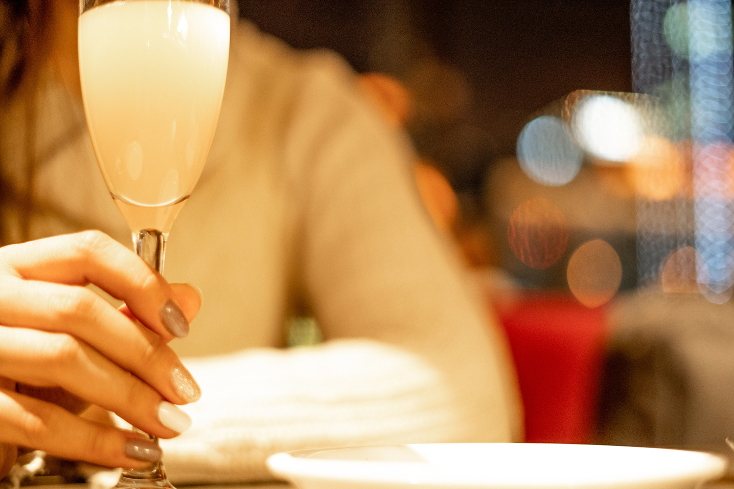 綾瀬はるかの年齢は？腸内年齢＆肌年齢にも驚き！美の秘訣＆結婚は？ | Lovely[ラブリー]のイメージ