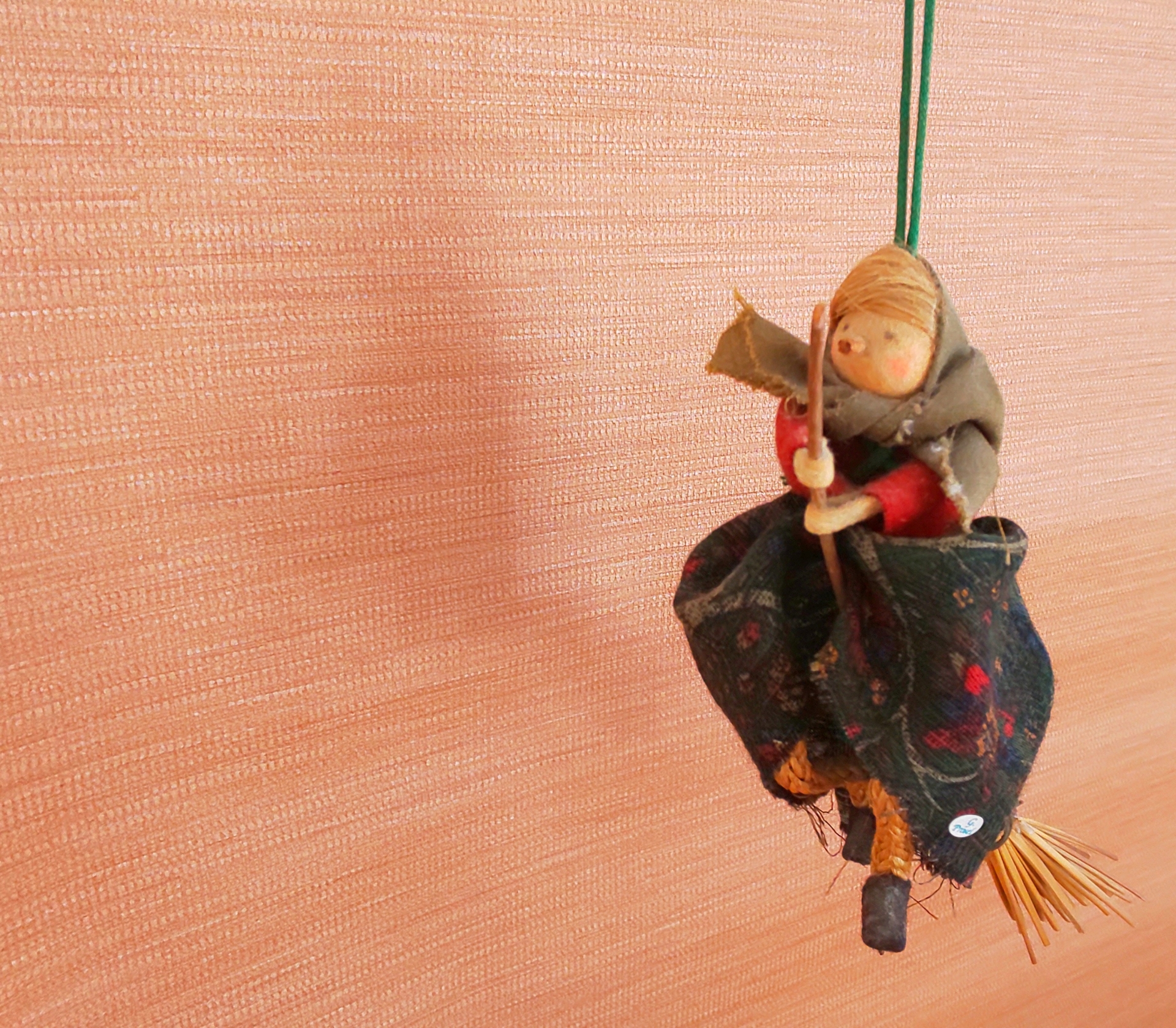 松任谷由実(ユーミン)の曲一覧！不朽の名曲人気ランキングTOP10 | Lovely[ラブリー]のイメージ