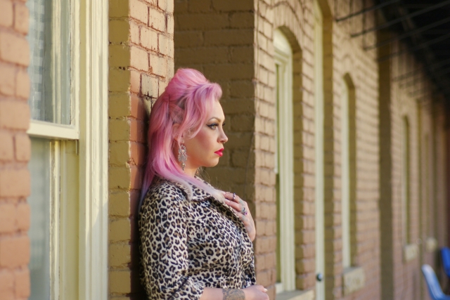 青山テルマの学歴は？出身中学・高校・大学や学生時代の様子を紹介！	 | Lovely[ラブリー]のイメージ