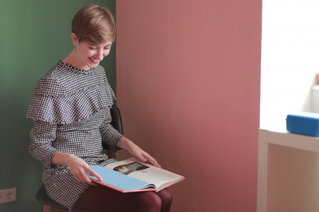 波瑠の学歴と生い立ち・家族構成は？学生時代はいじめられていた過去も	 | Lovely[ラブリー]のイメージ