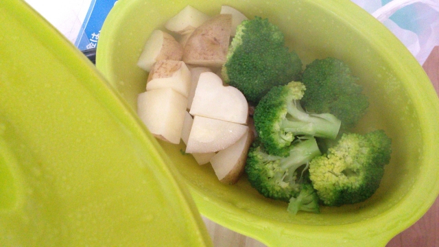 100均のシリコンスチーマー9選｜ダイソー・セリア・キャンドゥ | Lovely[ラブリー]のイメージ